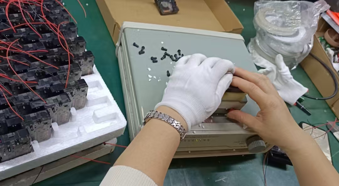 Why Each Alarm Clock Movement Must Be Inspected Before Assembly